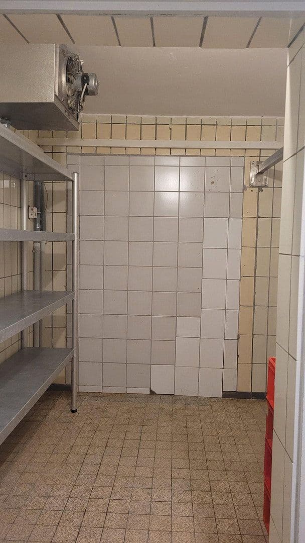 Predaj nebytového priestoru 1.465 m², Banaterstr.5, Bobingen, Bavorsko Predaj nebytového priestoru 1.465 m², Banaterstr.5, Bobingen, Bavorsko