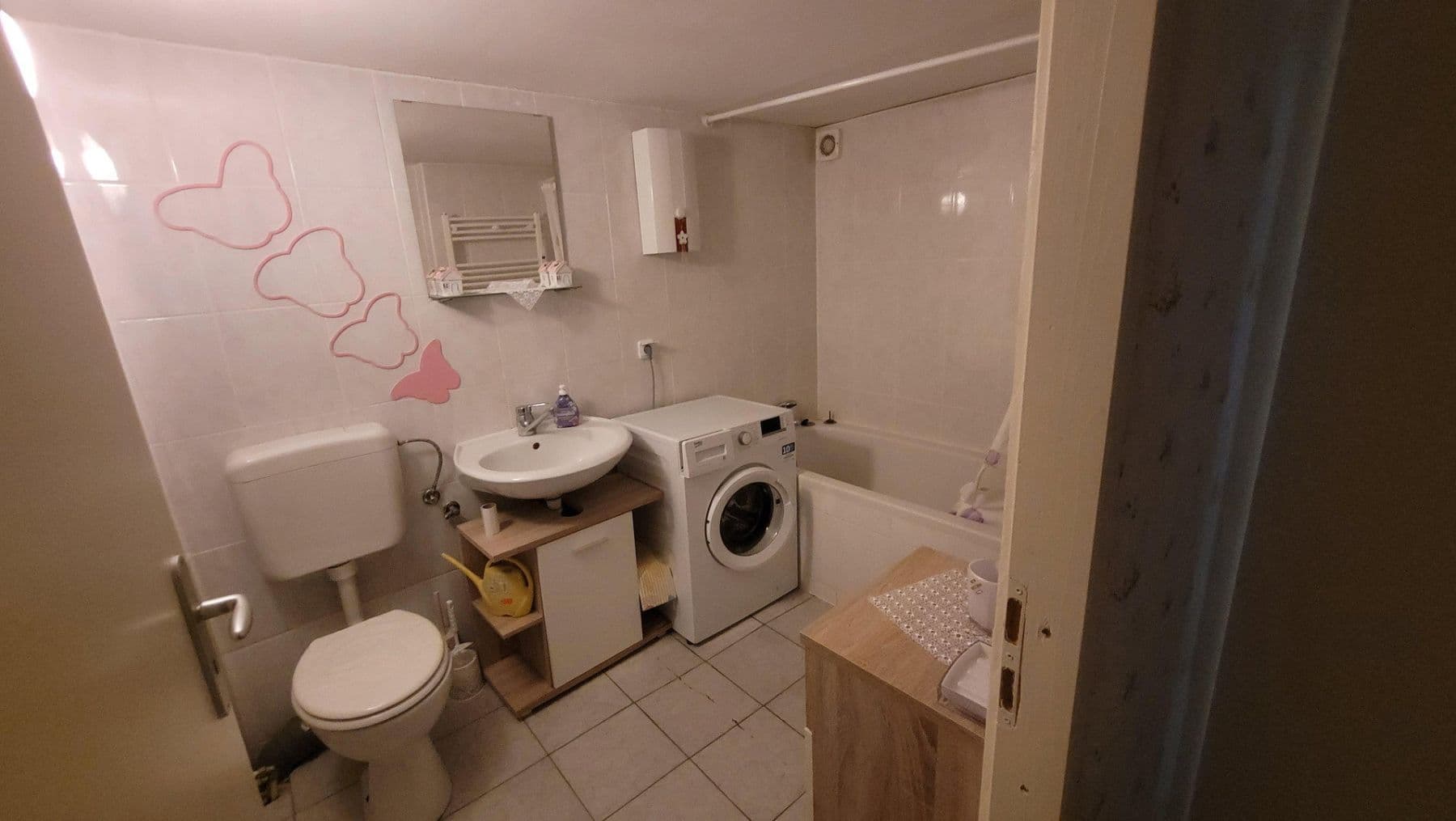 Predaj nebytového priestoru 1.465 m², Banaterstr.5, Bobingen, Bavorsko Predaj nebytového priestoru 1.465 m², Banaterstr.5, Bobingen, Bavorsko