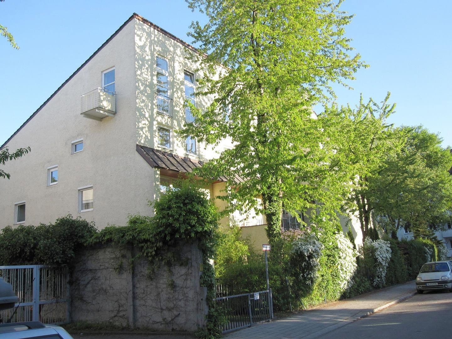 Prenájom bytu 1-izbový 56 m², Quagliostr.11, München, Bavorsko Prenájom bytu 1-izbový 56 m², Quagliostr.11, München, Bavorsko