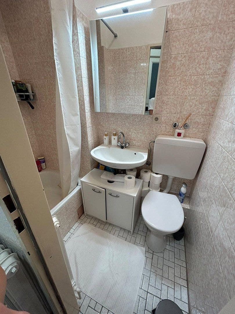 Prenájom bytu 1-izbový 24 m², Samwerstraße 5, Kiel, Šlezvicko-Holštajnsko Prenájom bytu 1-izbový 24 m², Samwerstraße 5, Kiel, Šlezvicko-Holštajnsko