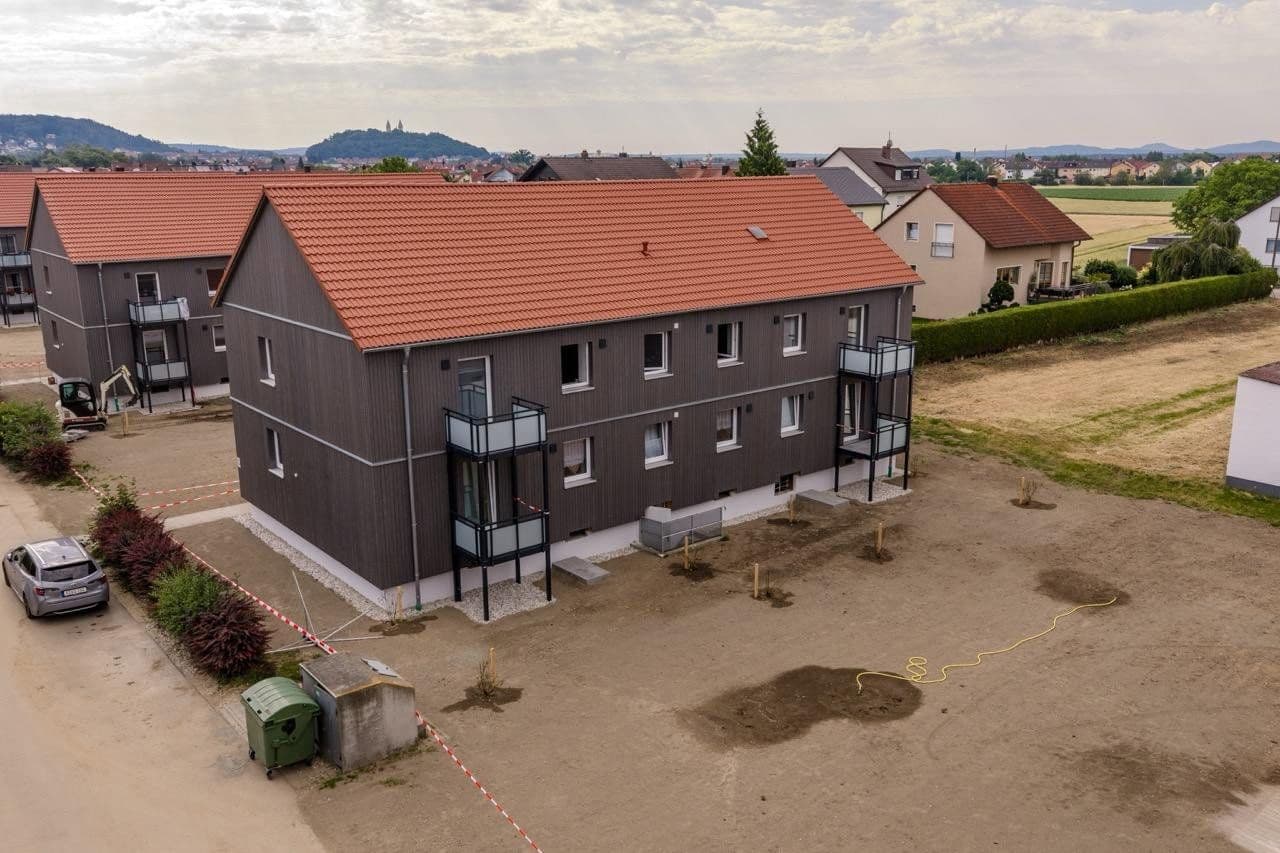 Prenájom bytu 3-izbový 58 m², Schwäbelstr. 4, Schwandorf, Bavorsko Prenájom bytu 3-izbový 58 m², Schwäbelstr. 4, Schwandorf, Bavorsko