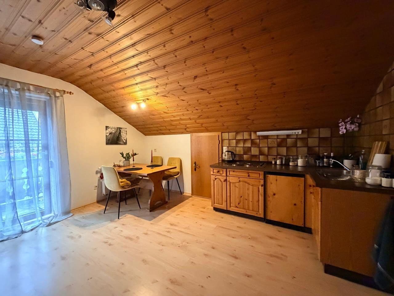 Prenájom bytu 1-izbový 35 m², Hauptstraße 9, Ohlstadt, Bavorsko Prenájom bytu 1-izbový 35 m², Hauptstraße 9, Ohlstadt, Bavorsko