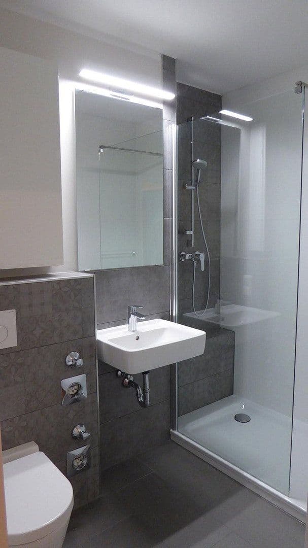 Prenájom bytu 1-izbový 42 m², Wiesbaden, Hesensko Prenájom bytu 1-izbový 42 m², Wiesbaden, Hesensko
