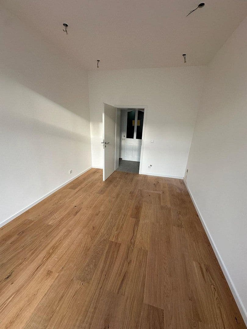 Predaj bytu 4-izbový 69 m², Düsseldorf, Severné Porýnie - Westfálsko Predaj bytu 4-izbový 69 m², Düsseldorf, Severné Porýnie - Westfálsko