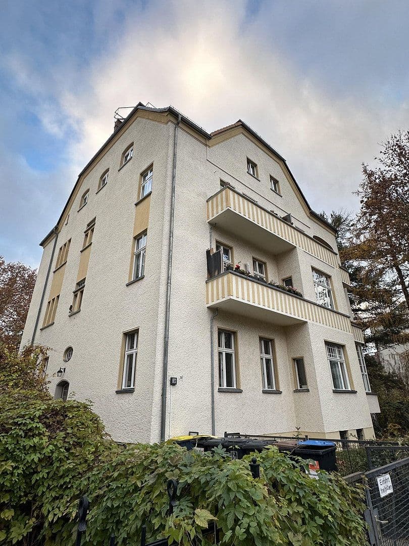 Prenájom bytu 3-izbový 85 m², Berlin, Berlín Prenájom bytu 3-izbový 85 m², Berlin, Berlín