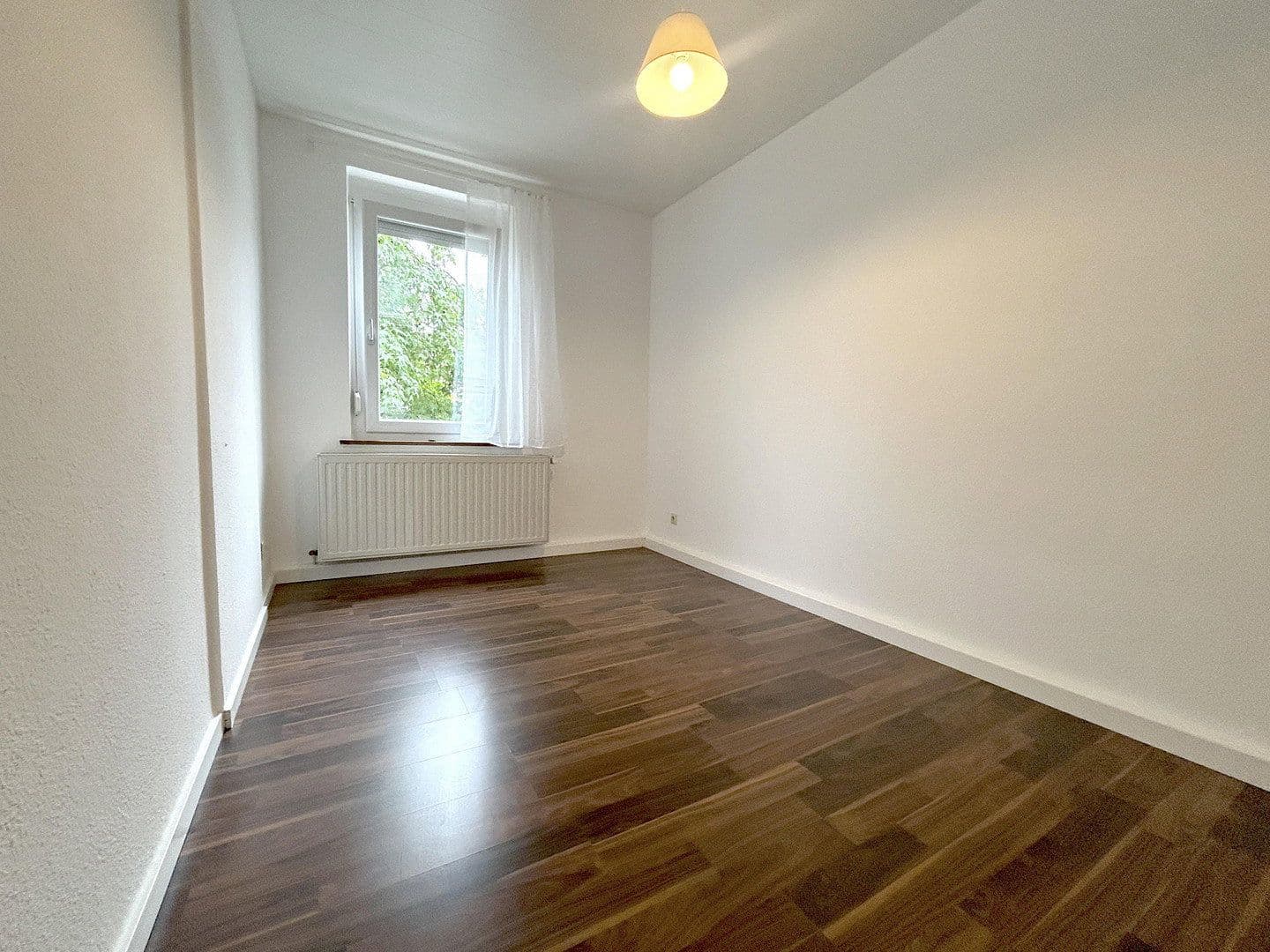 Prenájom bytu 1-izbový 22 m², Kornwestheim, Bádensko-Wurttembersko Prenájom bytu 1-izbový 22 m², Kornwestheim, Bádensko-Wurttembersko
