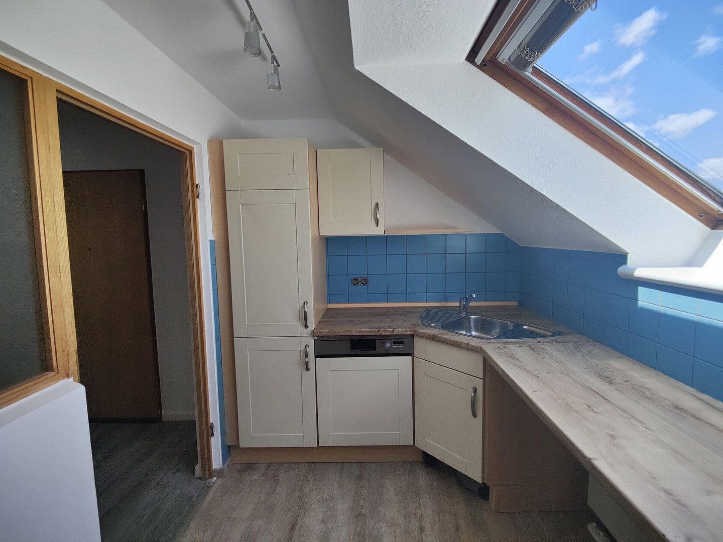 Prenájom bytu 3-izbový 67 m², Türkheim, Bavorsko Prenájom bytu 3-izbový 67 m², Türkheim, Bavorsko