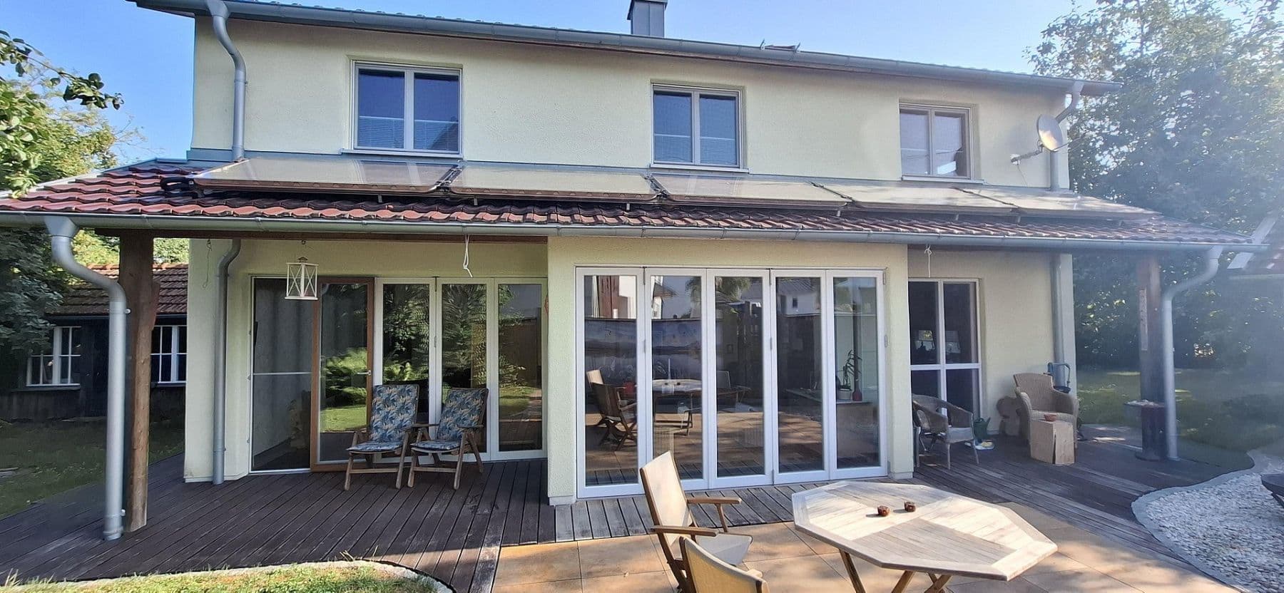 Predaj domu 135 m², pozemok 716 m², Adelshofen, Bavorsko Predaj domu 135 m², pozemok 716 m², Adelshofen, Bavorsko