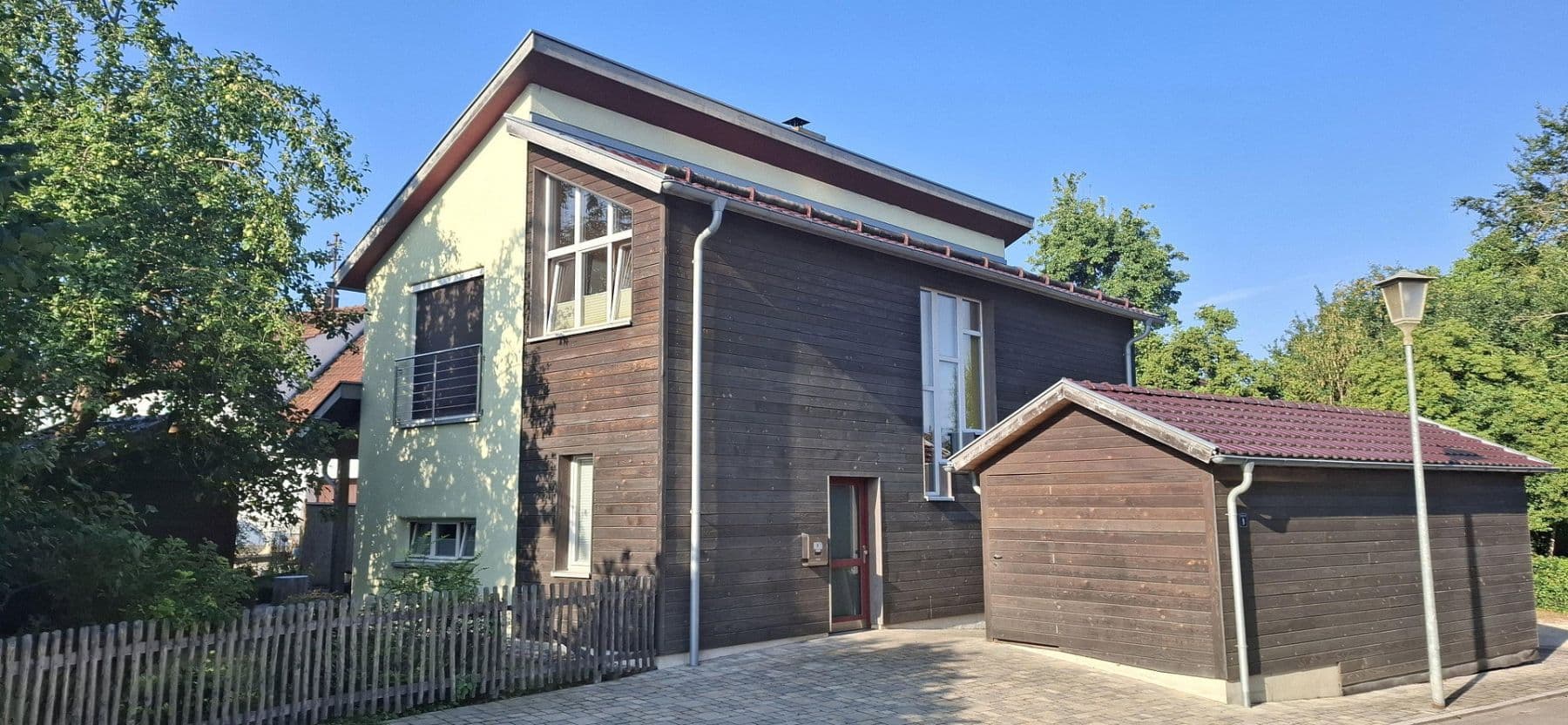 Predaj domu 135 m², pozemok 716 m², Adelshofen, Bavorsko Predaj domu 135 m², pozemok 716 m², Adelshofen, Bavorsko