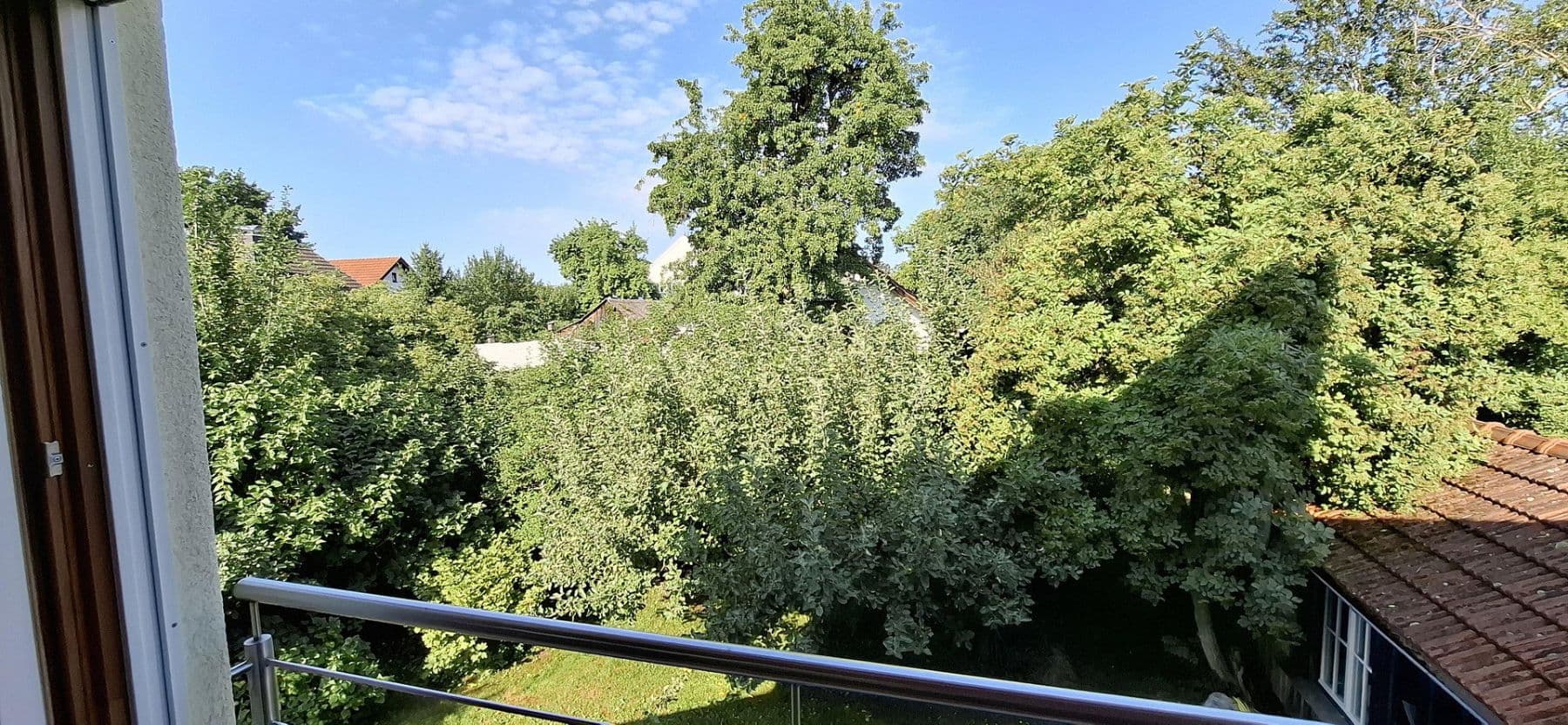 Predaj domu 135 m², pozemok 716 m², Adelshofen, Bavorsko Predaj domu 135 m², pozemok 716 m², Adelshofen, Bavorsko