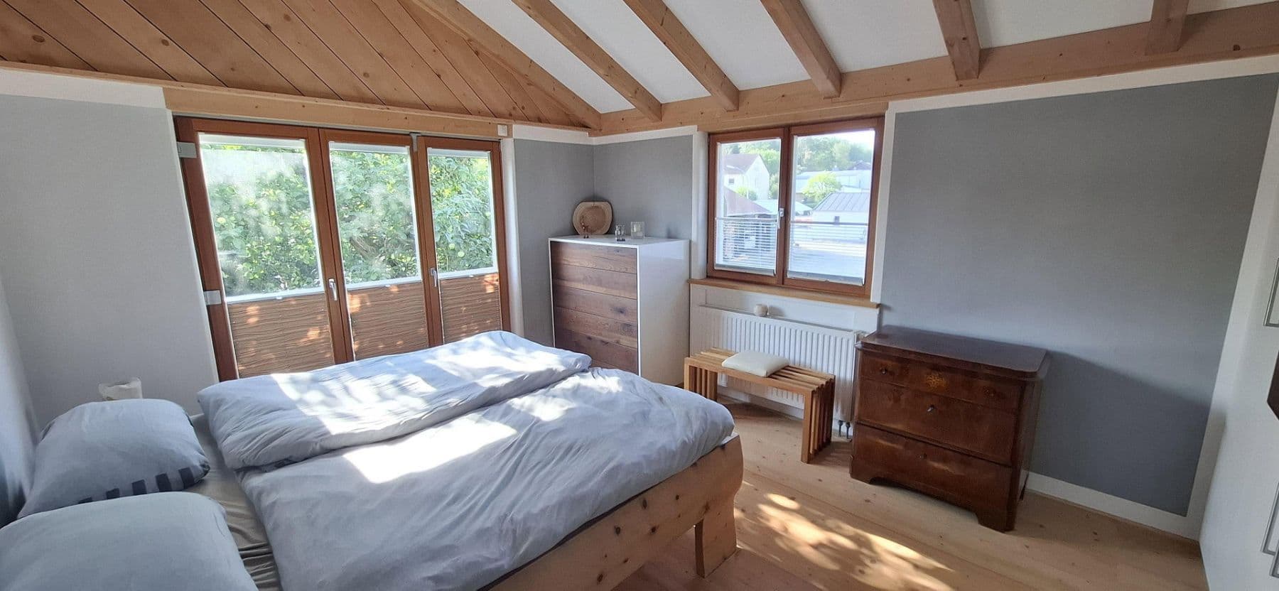 Predaj domu 135 m², pozemok 716 m², Adelshofen, Bavorsko Predaj domu 135 m², pozemok 716 m², Adelshofen, Bavorsko