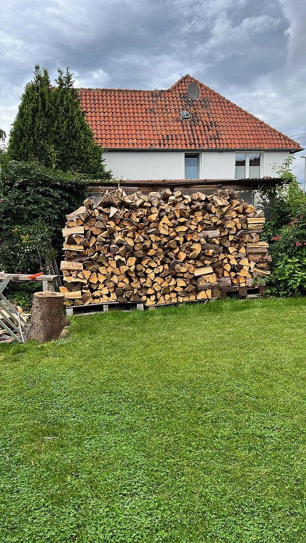 Predaj domu 200 m², pozemok 1.170 m², Sehnde, Dolné Sasko Predaj domu 200 m², pozemok 1.170 m², Sehnde, Dolné Sasko