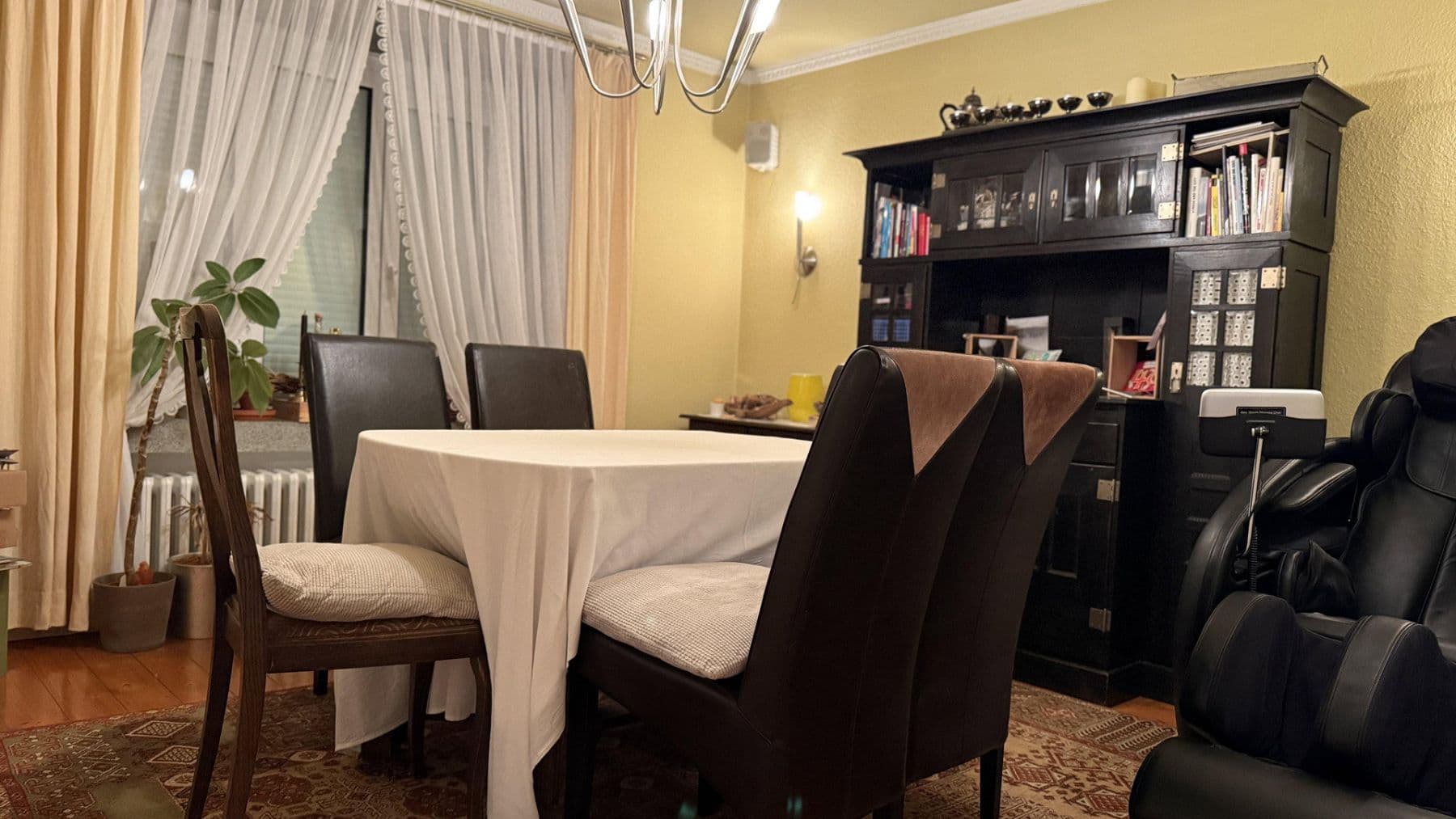 Predaj domu 200 m², pozemok 1.170 m², Sehnde, Dolné Sasko Predaj domu 200 m², pozemok 1.170 m², Sehnde, Dolné Sasko