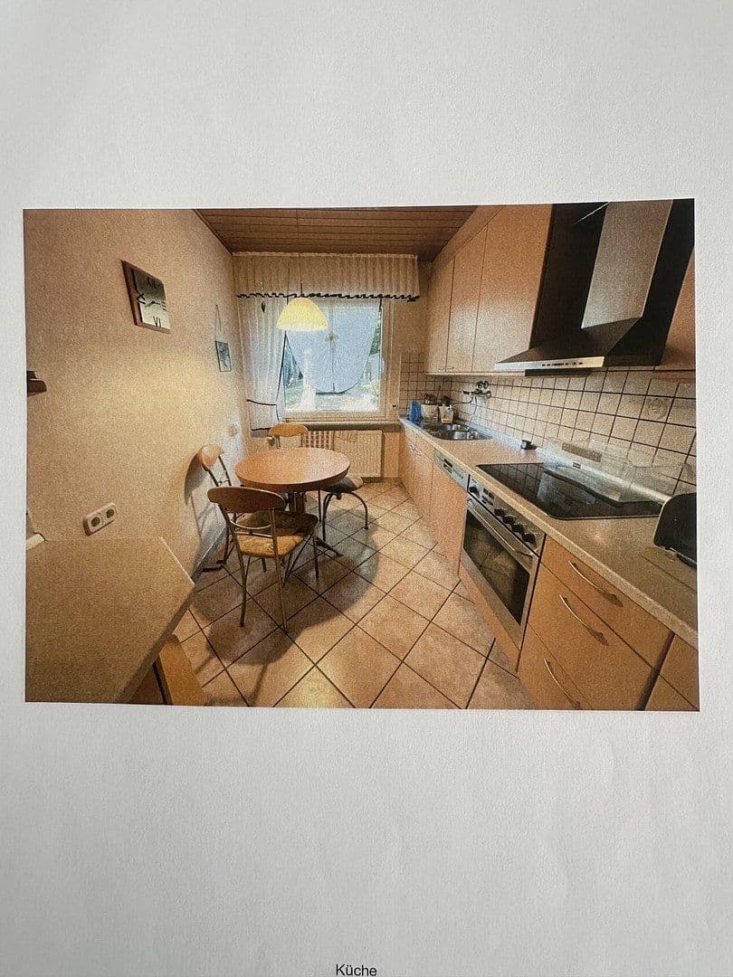 Prenájom bytu 3-izbový 84 m², Gelsenkirchen, Severné Porýnie - Westfálsko Prenájom bytu 3-izbový 84 m², Gelsenkirchen, Severné Porýnie - Westfálsko