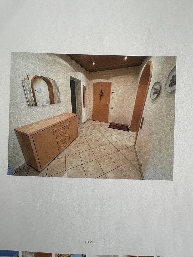 Prenájom bytu 3-izbový 84 m², Gelsenkirchen, Severné Porýnie - Westfálsko Prenájom bytu 3-izbový 84 m², Gelsenkirchen, Severné Porýnie - Westfálsko