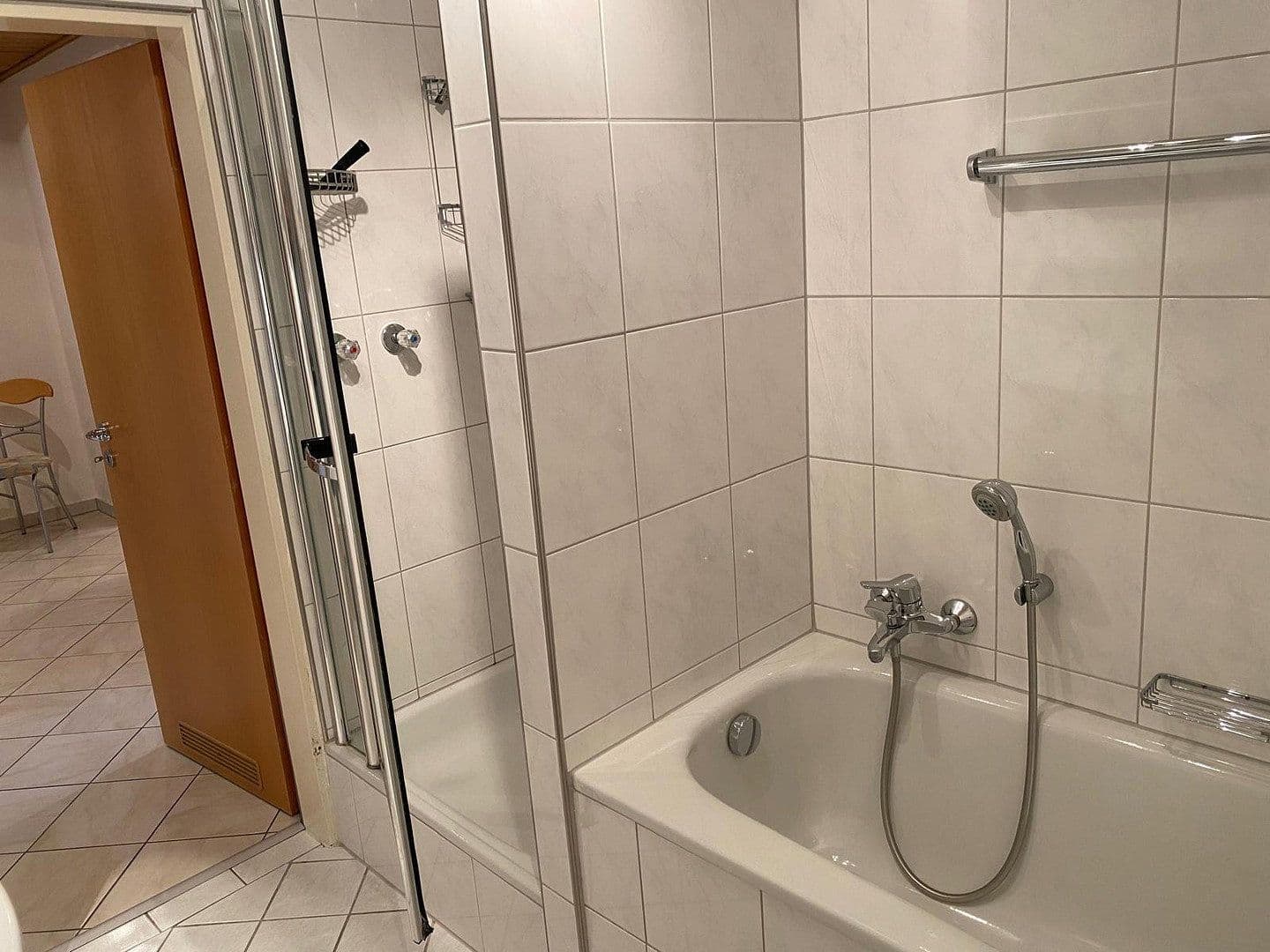 Prenájom bytu 3-izbový 84 m², Gelsenkirchen, Severné Porýnie - Westfálsko Prenájom bytu 3-izbový 84 m², Gelsenkirchen, Severné Porýnie - Westfálsko