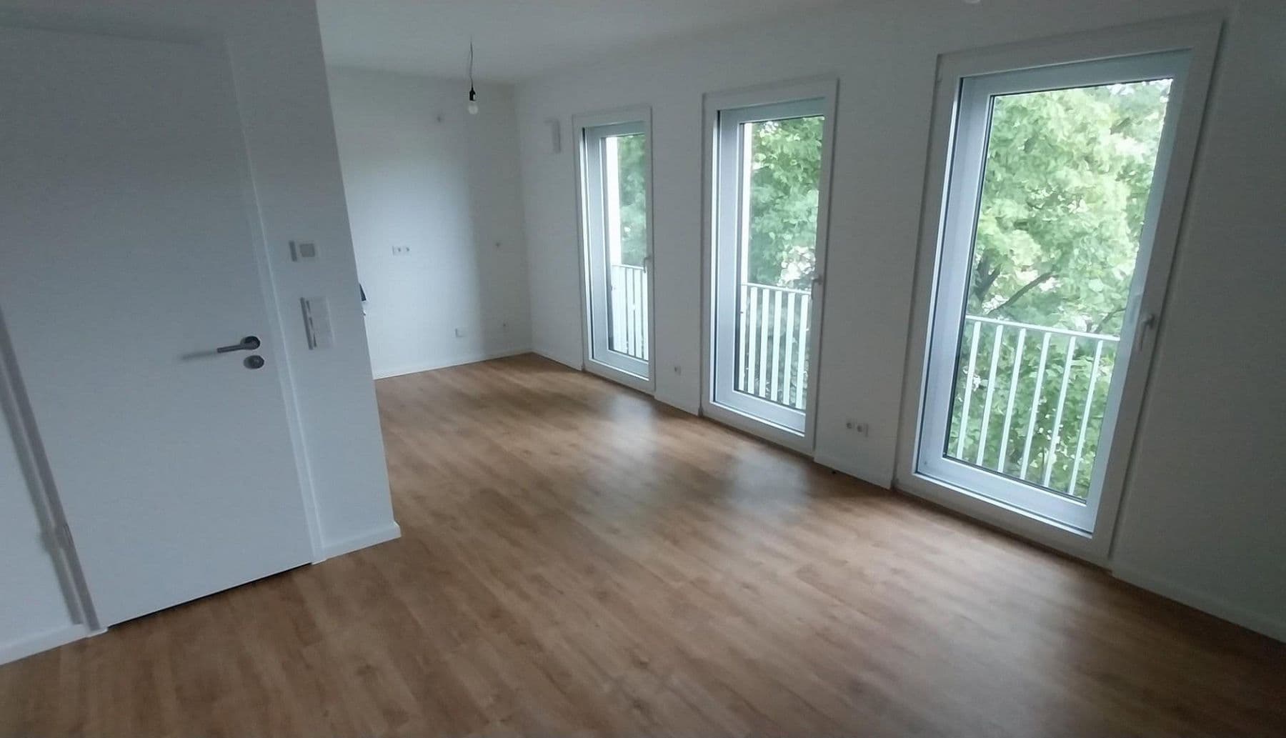 Prenájom bytu 1-izbový 27 m², Rembrandtstraße 20, Berlin, Berlín Prenájom bytu 1-izbový 27 m², Rembrandtstraße 20, Berlin, Berlín