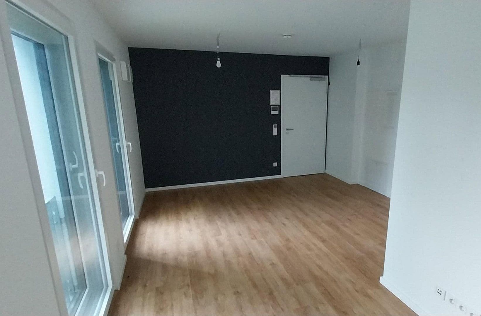 Prenájom bytu 1-izbový 27 m², Rembrandtstraße 20, Berlin, Berlín Prenájom bytu 1-izbový 27 m², Rembrandtstraße 20, Berlin, Berlín