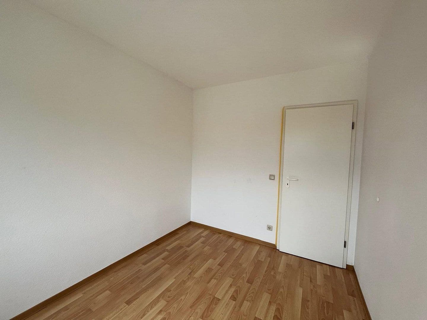 Prenájom bytu 3-izbový 84 m², Lahnau, Hesensko Prenájom bytu 3-izbový 84 m², Lahnau, Hesensko