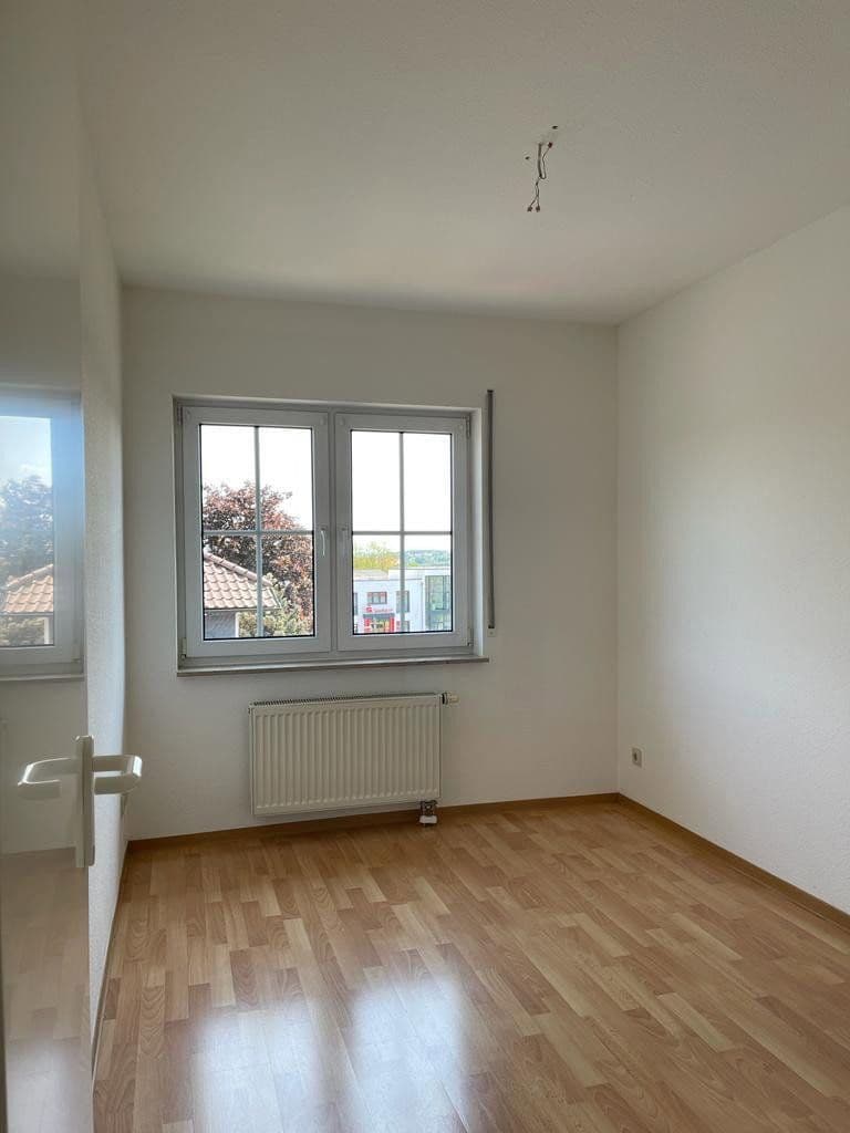 Prenájom bytu 3-izbový 84 m², Lahnau, Hesensko Prenájom bytu 3-izbový 84 m², Lahnau, Hesensko