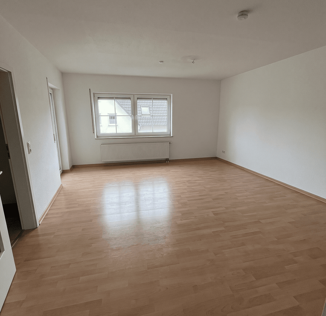 Prenájom bytu 3-izbový 84 m², Lahnau, Hesensko Prenájom bytu 3-izbový 84 m², Lahnau, Hesensko