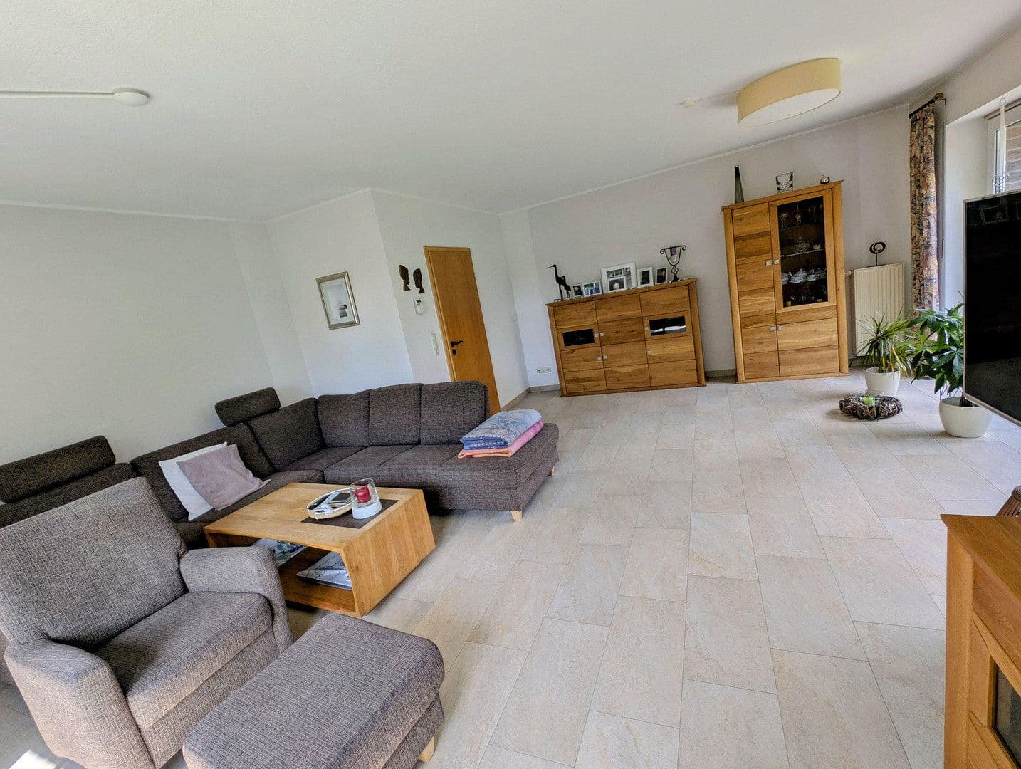 Predaj domu 188 m², pozemok 760 m², Jade, Dolné Sasko Predaj domu 188 m², pozemok 760 m², Jade, Dolné Sasko