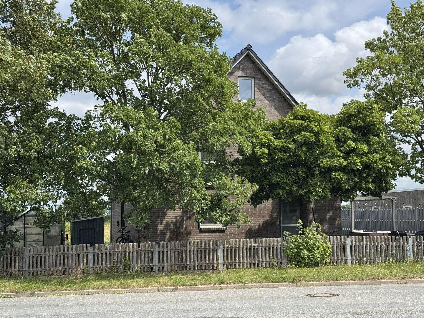 Predaj domu 149 m², pozemok 401 m², Hauptstraße 59b, Wesenberg, Šlezvicko-Holštajnsko Predaj domu 149 m², pozemok 401 m², Hauptstraße 59b, Wesenberg, Šlezvicko-Holštajnsko