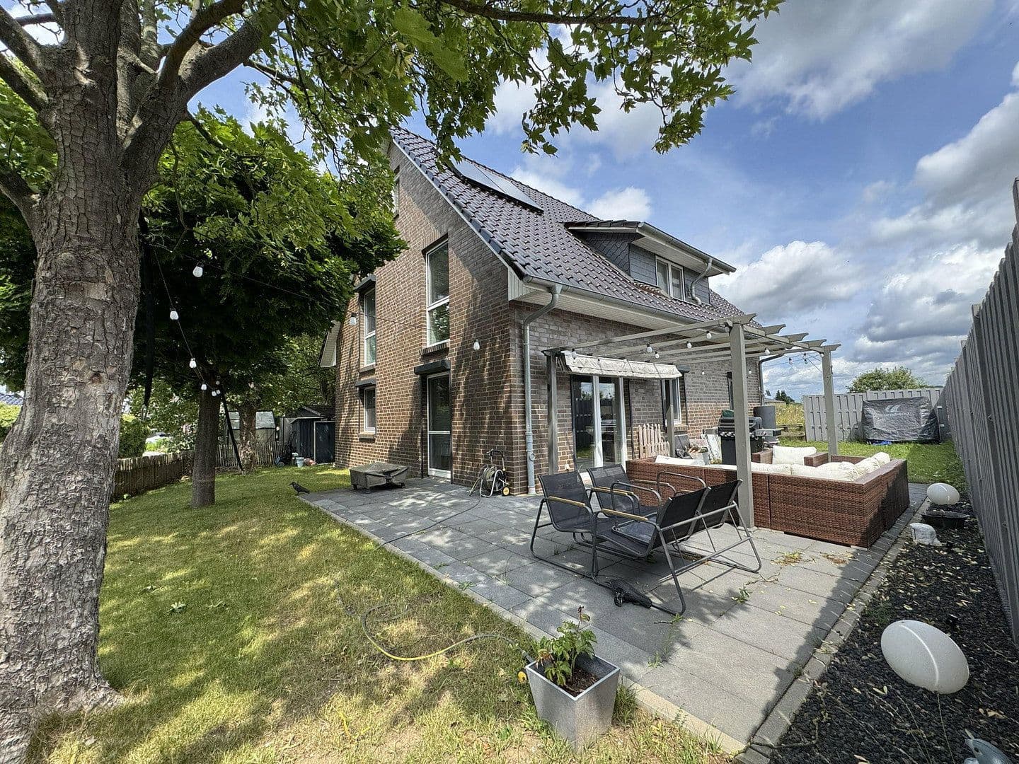 Predaj domu 149 m², pozemok 401 m², Hauptstraße 59b, Wesenberg, Šlezvicko-Holštajnsko Predaj domu 149 m², pozemok 401 m², Hauptstraße 59b, Wesenberg, Šlezvicko-Holštajnsko