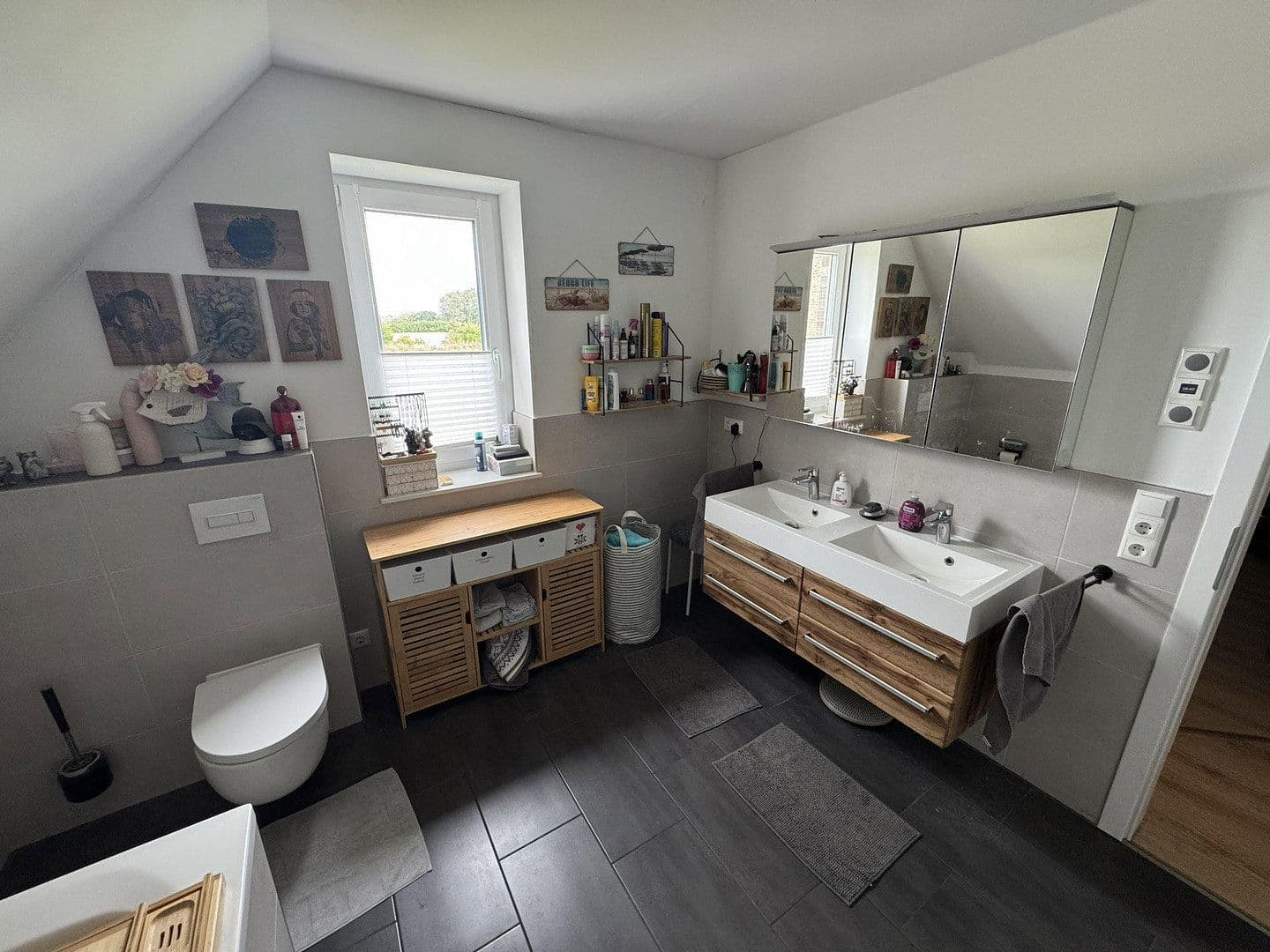 Predaj domu 149 m², pozemok 401 m², Hauptstraße 59b, Wesenberg, Šlezvicko-Holštajnsko Predaj domu 149 m², pozemok 401 m², Hauptstraße 59b, Wesenberg, Šlezvicko-Holštajnsko