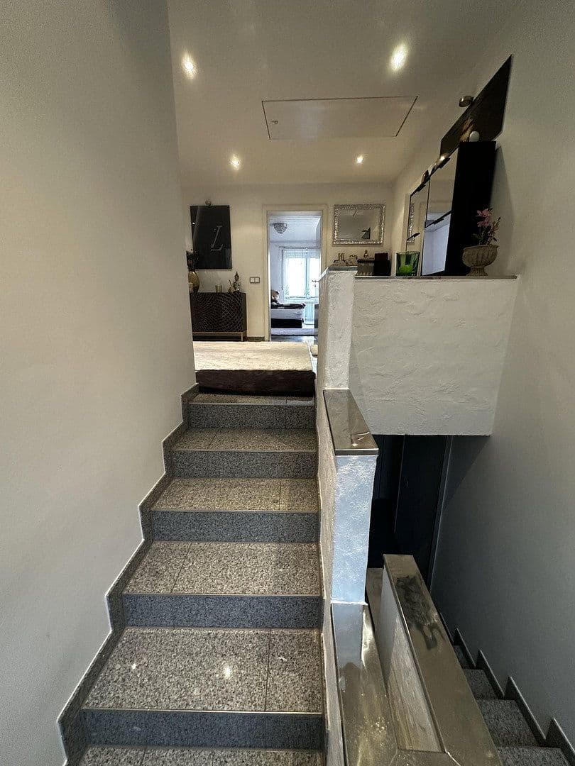 Predaj domu 220 m², pozemok 3.084 m², Winzer, Bavorsko Predaj domu 220 m², pozemok 3.084 m², Winzer, Bavorsko