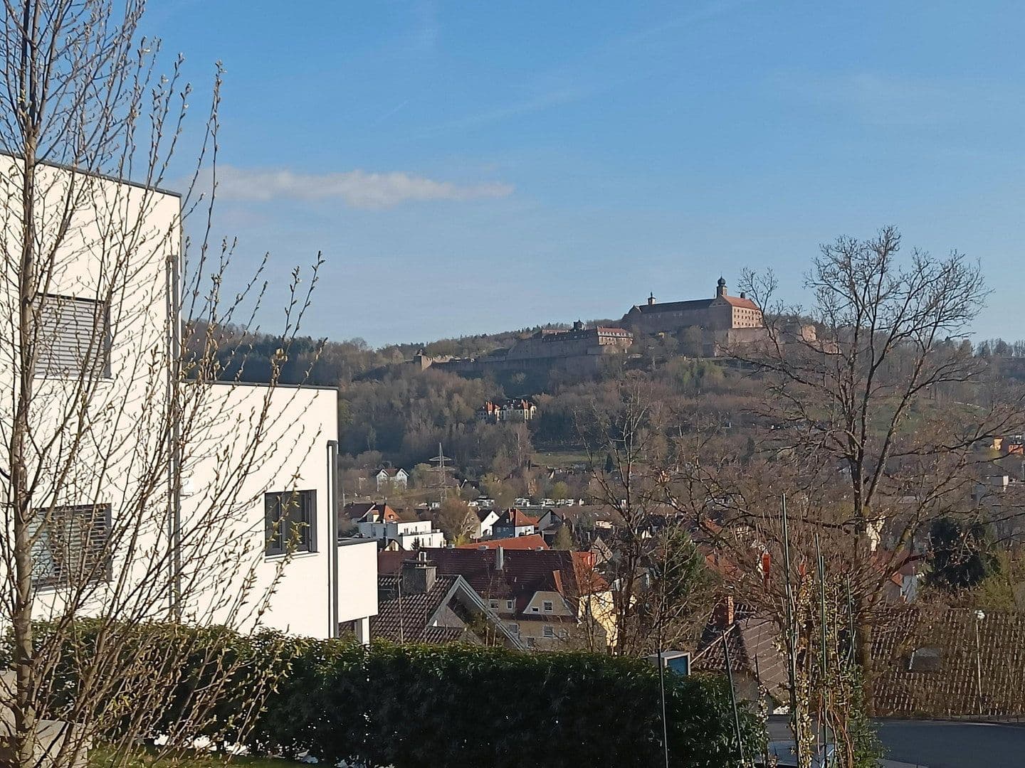 Prenájom bytu 3-izbový 100 m², Hagleite 32, Kulmbach, Bavorsko Prenájom bytu 3-izbový 100 m², Hagleite 32, Kulmbach, Bavorsko