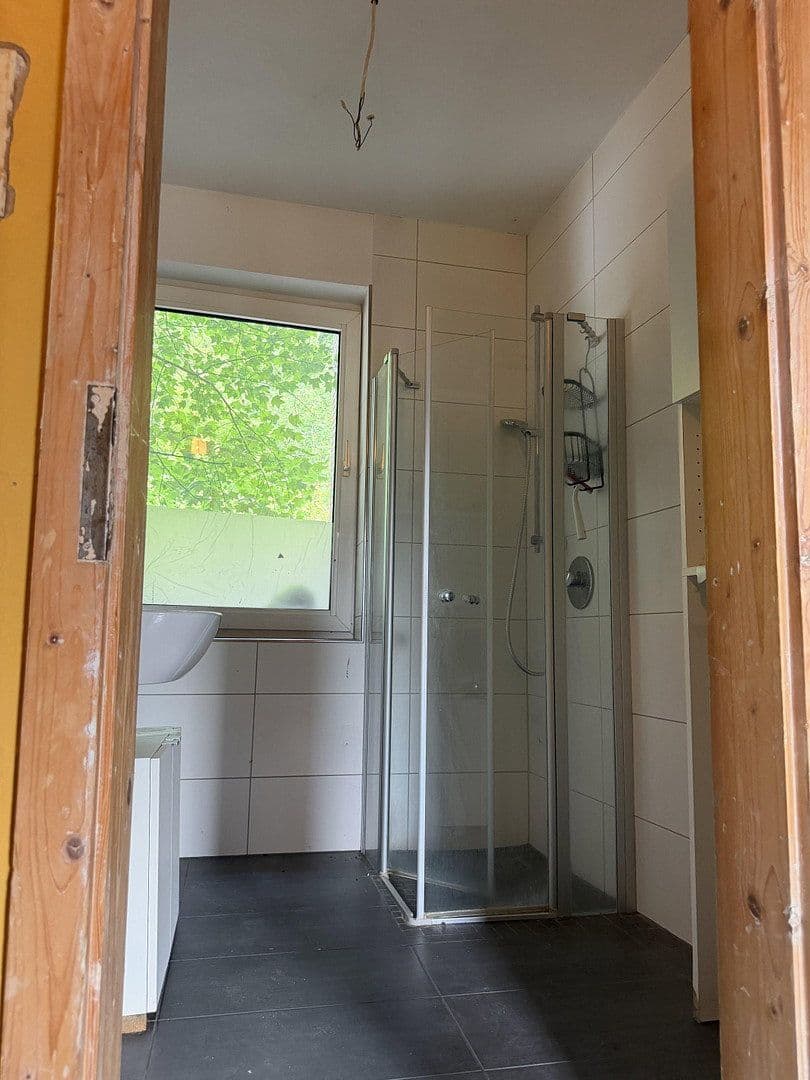 Predaj domu 185 m², pozemok 3.358 m², Adelsheim, Bádensko-Wurttembersko Predaj domu 185 m², pozemok 3.358 m², Adelsheim, Bádensko-Wurttembersko