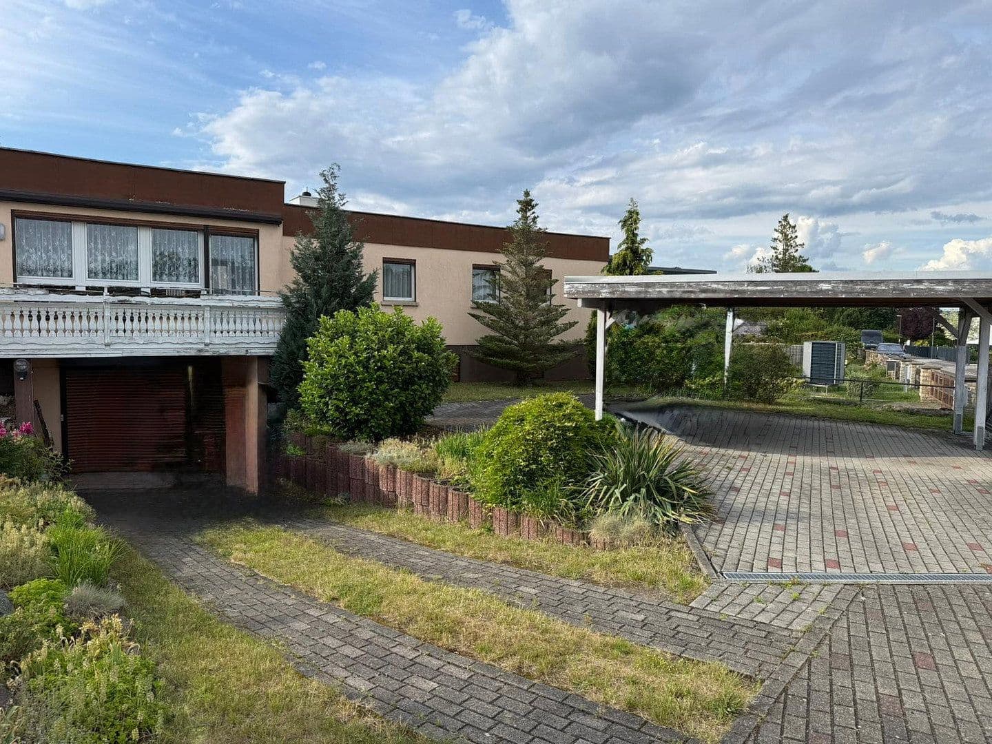 Predaj domu 115 m², pozemok 1.209 m², Dresden, Sasko Predaj domu 115 m², pozemok 1.209 m², Dresden, Sasko