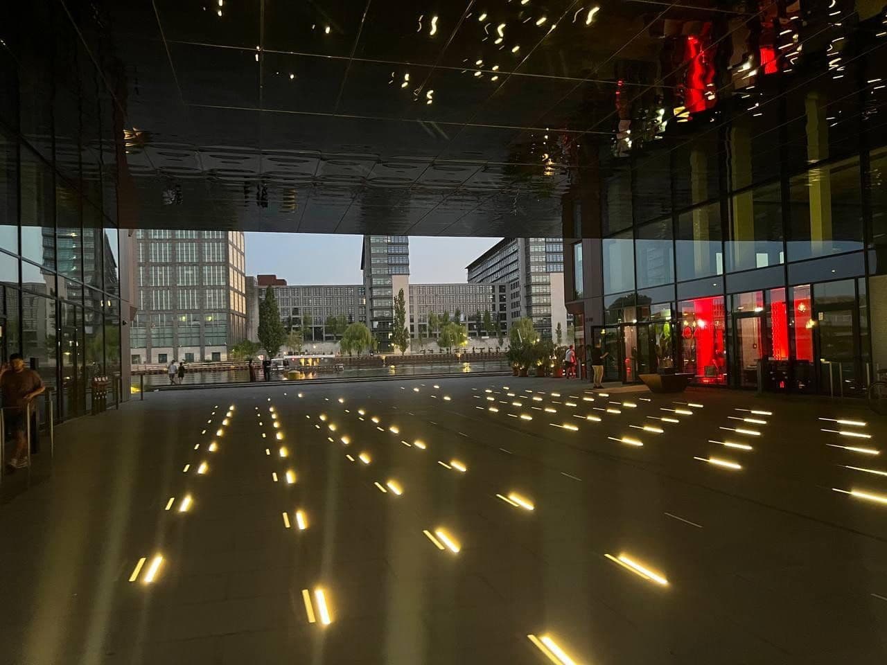 Predaj bytu 2-izbový 60 m², Berlin, Berlín Predaj bytu 2-izbový 60 m², Berlin, Berlín