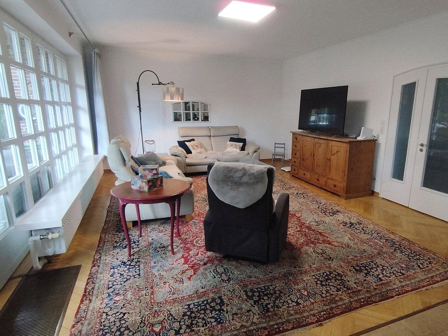 Predaj domu 210 m², pozemok 1.318 m², Bremen, Brémy Predaj domu 210 m², pozemok 1.318 m², Bremen, Brémy