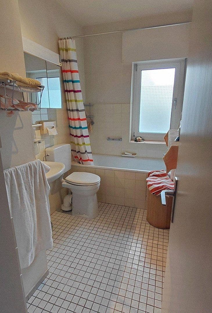 Predaj bytu 4-izbový 104 m², Köln, Severné Porýnie - Westfálsko Predaj bytu 4-izbový 104 m², Köln, Severné Porýnie - Westfálsko