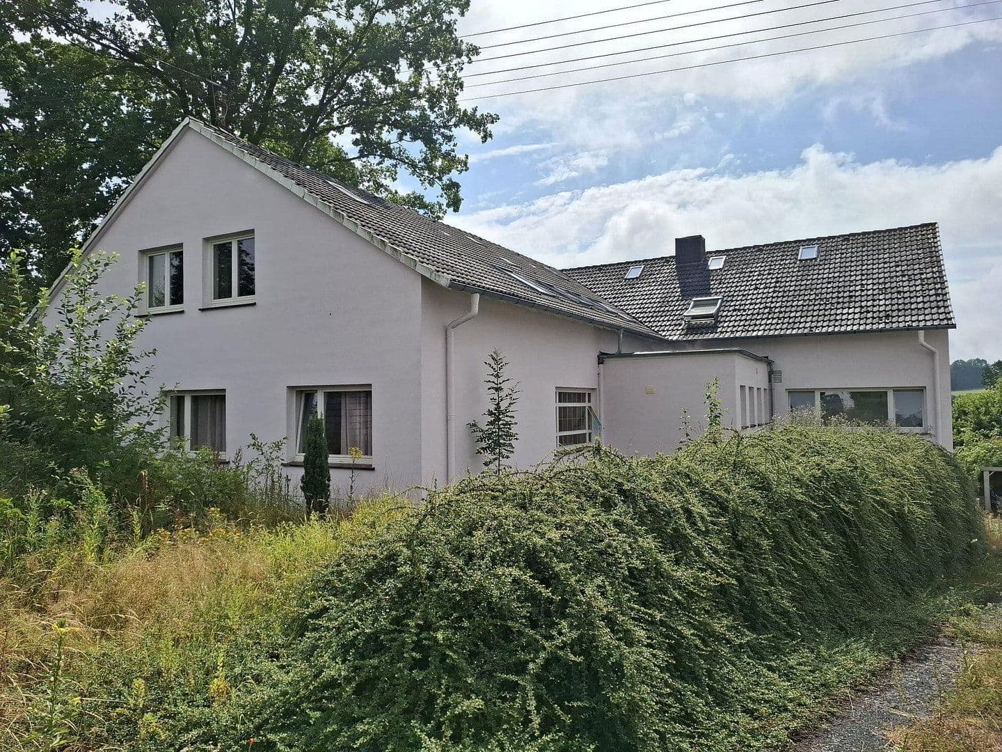 Predaj domu 708 m², pozemok 3.296 m², Flammersfeld, Porýnie-Falcko Predaj domu 708 m², pozemok 3.296 m², Flammersfeld, Porýnie-Falcko