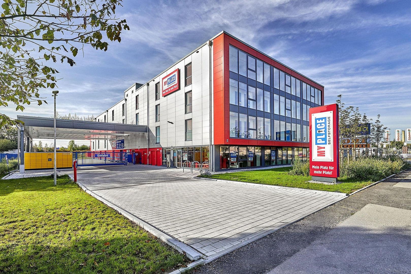 Prenájom nebytového priestoru 40 m², Bodenseestraße 171, München, Bavorsko Prenájom nebytového priestoru 40 m², Bodenseestraße 171, München, Bavorsko