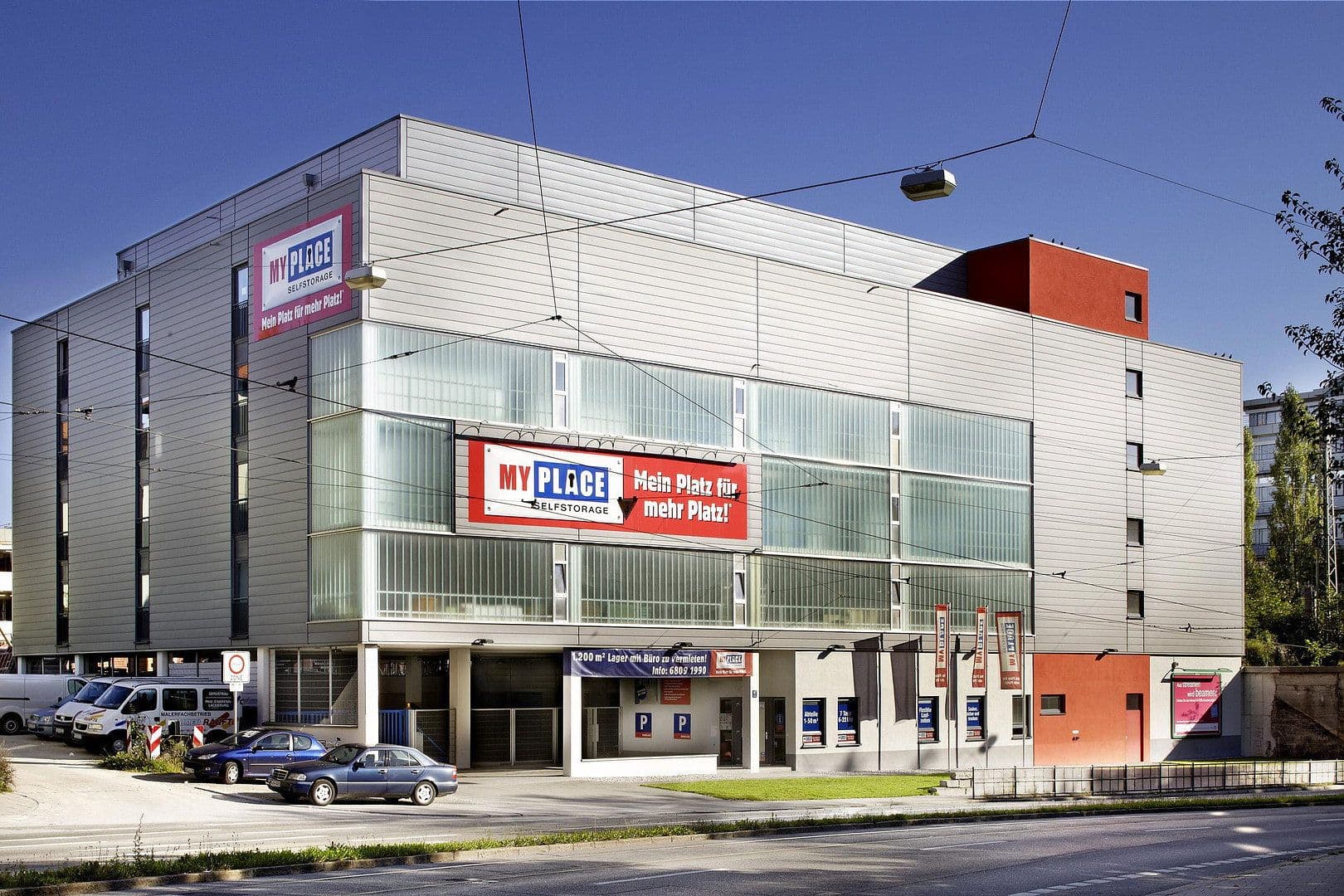 Prenájom nebytového priestoru 137 m², Chiemgaustraße 107, München, Bavorsko Prenájom nebytového priestoru 137 m², Chiemgaustraße 107, München, Bavorsko