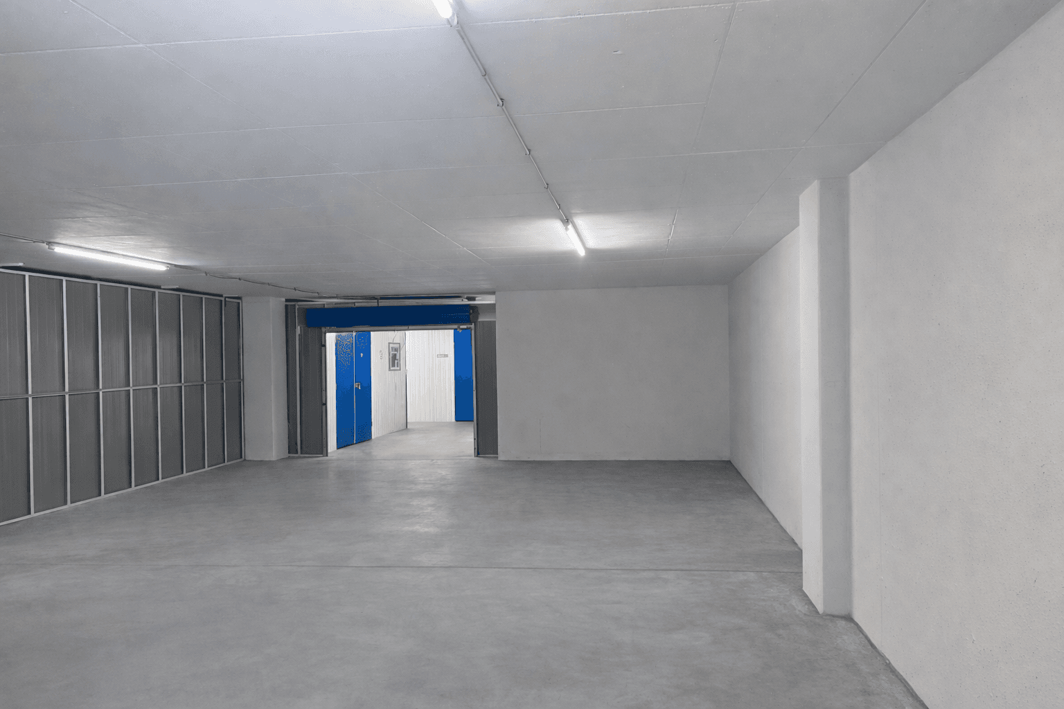Prenájom nebytového priestoru 137 m², Chiemgaustraße 107, München, Bavorsko Prenájom nebytového priestoru 137 m², Chiemgaustraße 107, München, Bavorsko