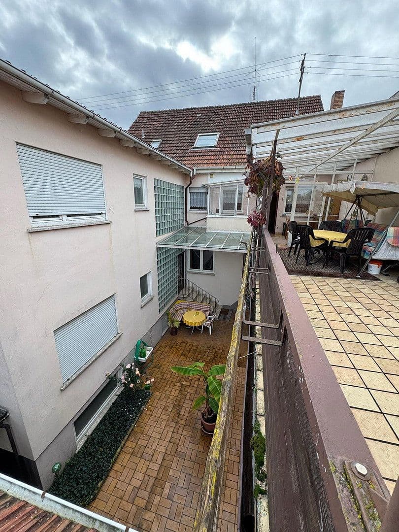 Predaj domu 264 m², pozemok 463 m², Philippsburg, Bádensko-Wurttembersko Predaj domu 264 m², pozemok 463 m², Philippsburg, Bádensko-Wurttembersko