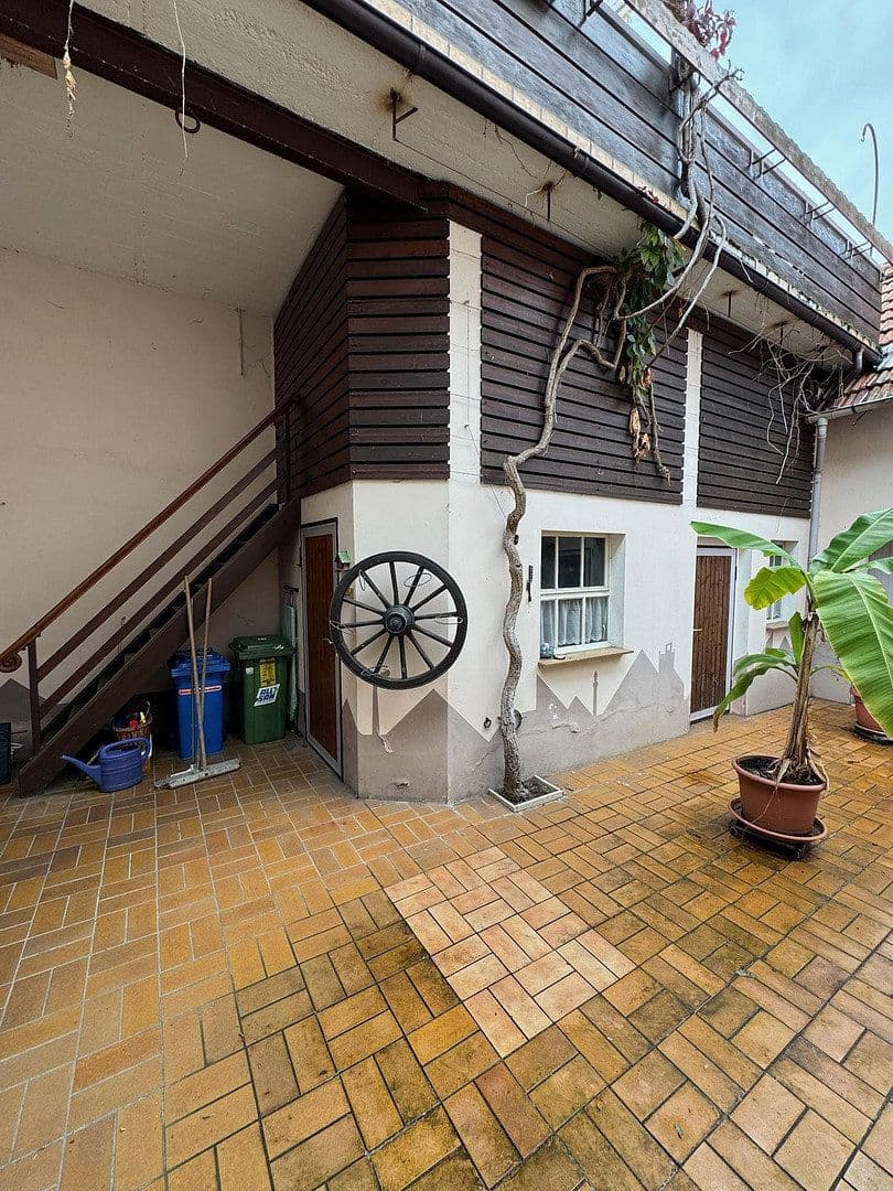 Predaj domu 264 m², pozemok 463 m², Philippsburg, Bádensko-Wurttembersko Predaj domu 264 m², pozemok 463 m², Philippsburg, Bádensko-Wurttembersko
