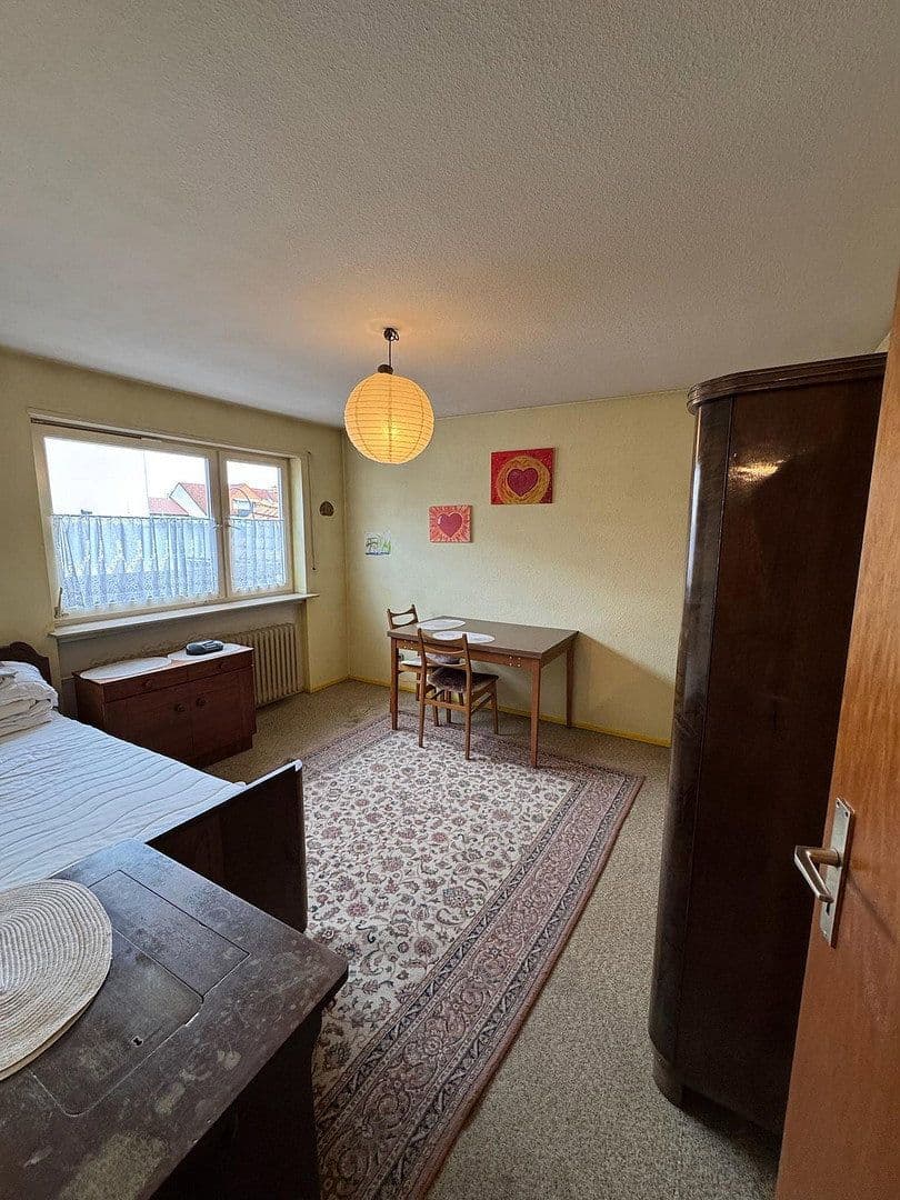 Predaj domu 264 m², pozemok 463 m², Philippsburg, Bádensko-Wurttembersko Predaj domu 264 m², pozemok 463 m², Philippsburg, Bádensko-Wurttembersko