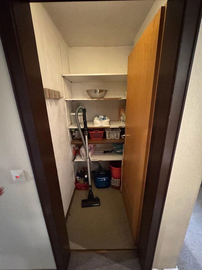 Predaj domu 264 m², pozemok 463 m², Philippsburg, Bádensko-Wurttembersko Predaj domu 264 m², pozemok 463 m², Philippsburg, Bádensko-Wurttembersko