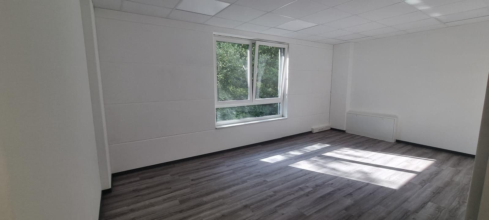 Prenájom kancelárie 30 m², Henstedt-Ulzburg, Šlezvicko-Holštajnsko Prenájom kancelárie 30 m², Henstedt-Ulzburg, Šlezvicko-Holštajnsko