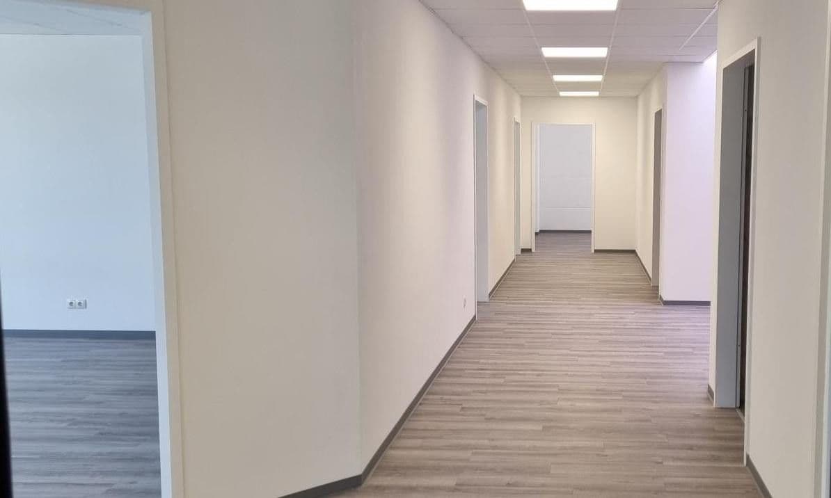 Prenájom kancelárie 30 m², Henstedt-Ulzburg, Šlezvicko-Holštajnsko Prenájom kancelárie 30 m², Henstedt-Ulzburg, Šlezvicko-Holštajnsko
