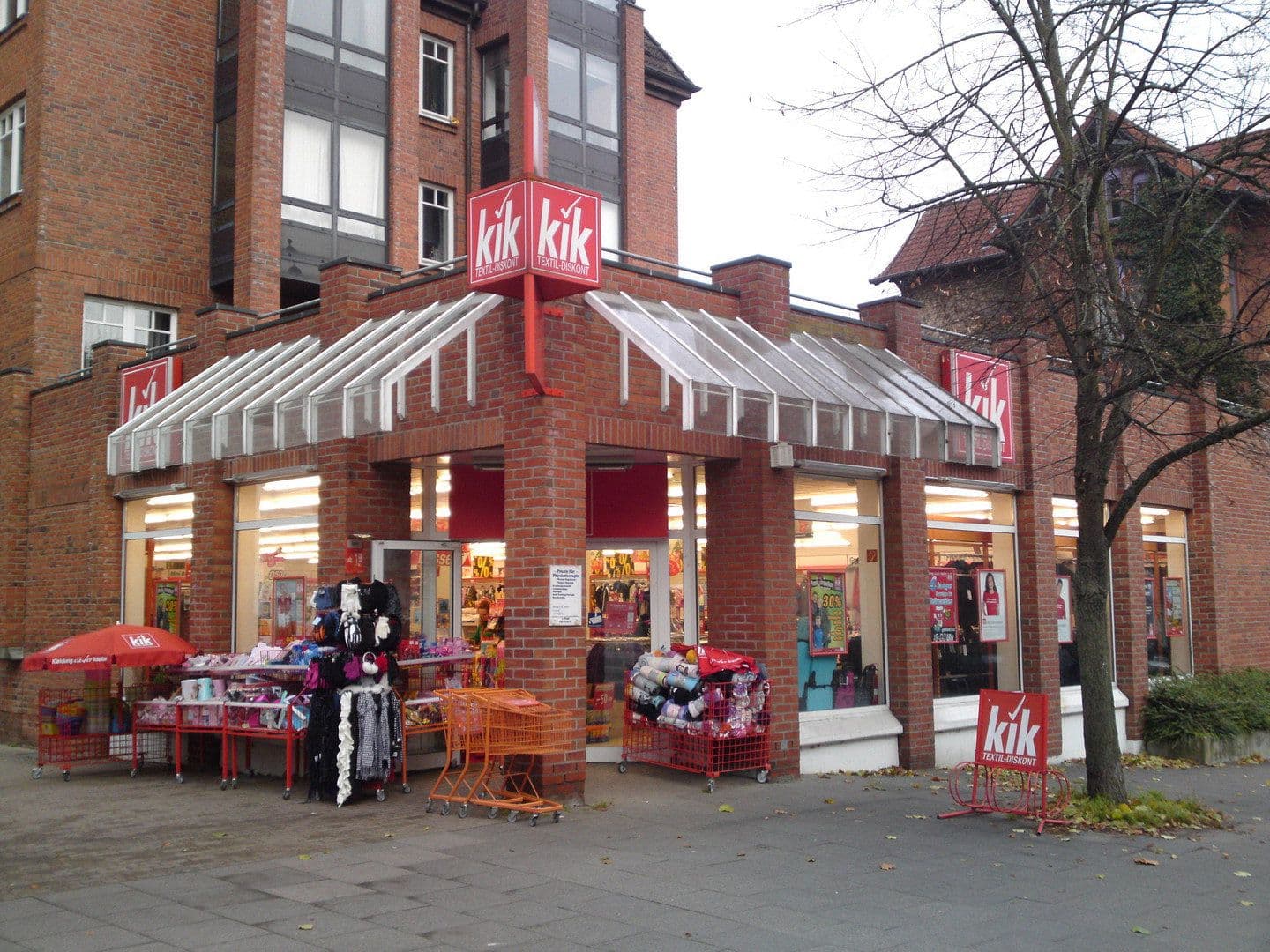 Prenájom nebytového priestoru 465 m², Uferstr. 62, Kiel, Šlezvicko-Holštajnsko Prenájom nebytového priestoru 465 m², Uferstr. 62, Kiel, Šlezvicko-Holštajnsko