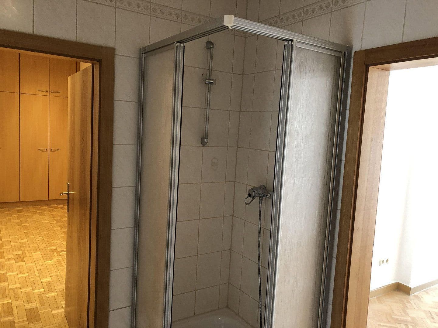 Prenájom bytu 4-izbový 103 m², Poststraße 10, Freiberg, Sasko Prenájom bytu 4-izbový 103 m², Poststraße 10, Freiberg, Sasko
