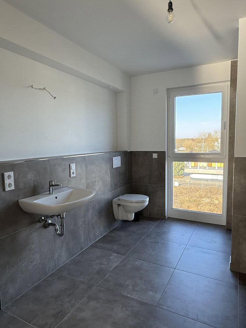 Prenájom bytu 5-izbový 134 m², Langendiebacher Str. 49, Erlensee, Hesensko Prenájom bytu 5-izbový 134 m², Langendiebacher Str. 49, Erlensee, Hesensko