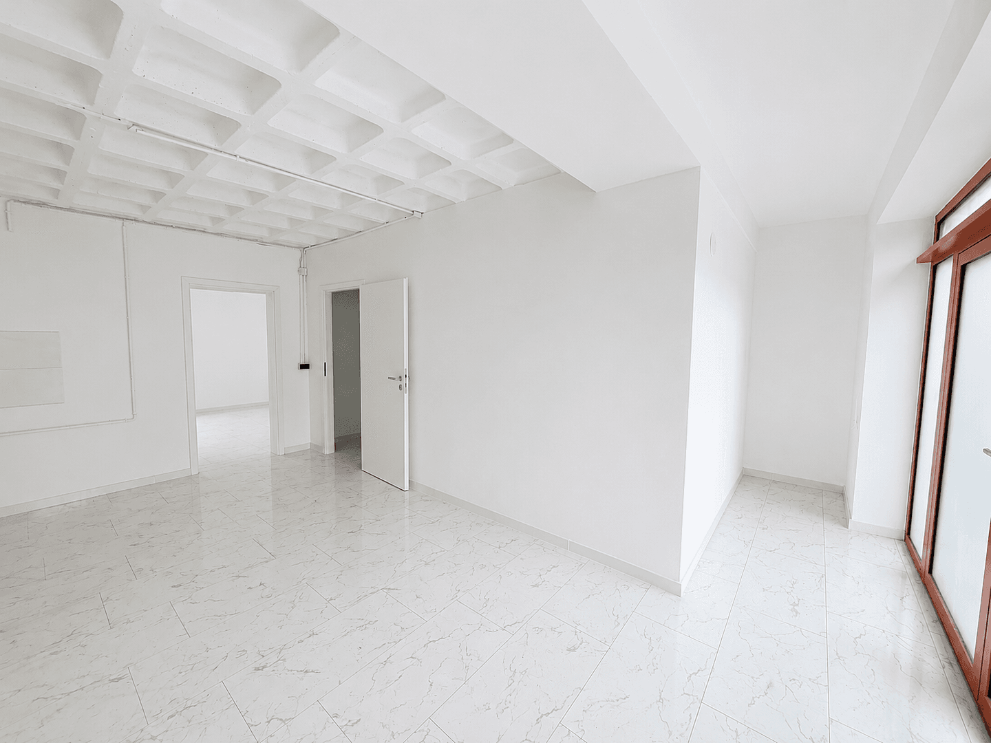 Prenájom nebytového priestoru 79 m², Gneisenaustr. 2, Berlin, Berlín Prenájom nebytového priestoru 79 m², Gneisenaustr. 2, Berlin, Berlín